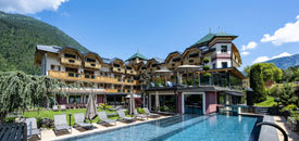 TEVINI Dolomites Charming Hotel